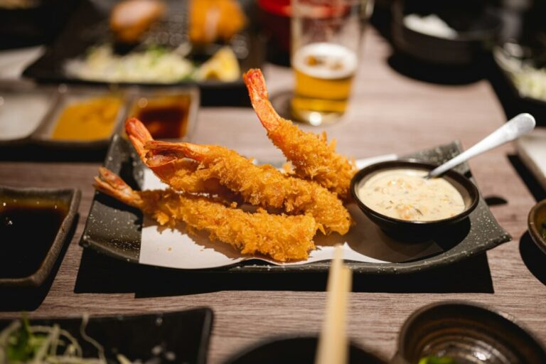 Japanese Dining Etiquette: Table Manners Every Visitor Should Know